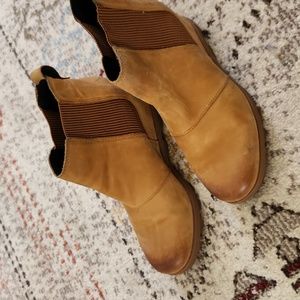 Sorel wedge booties